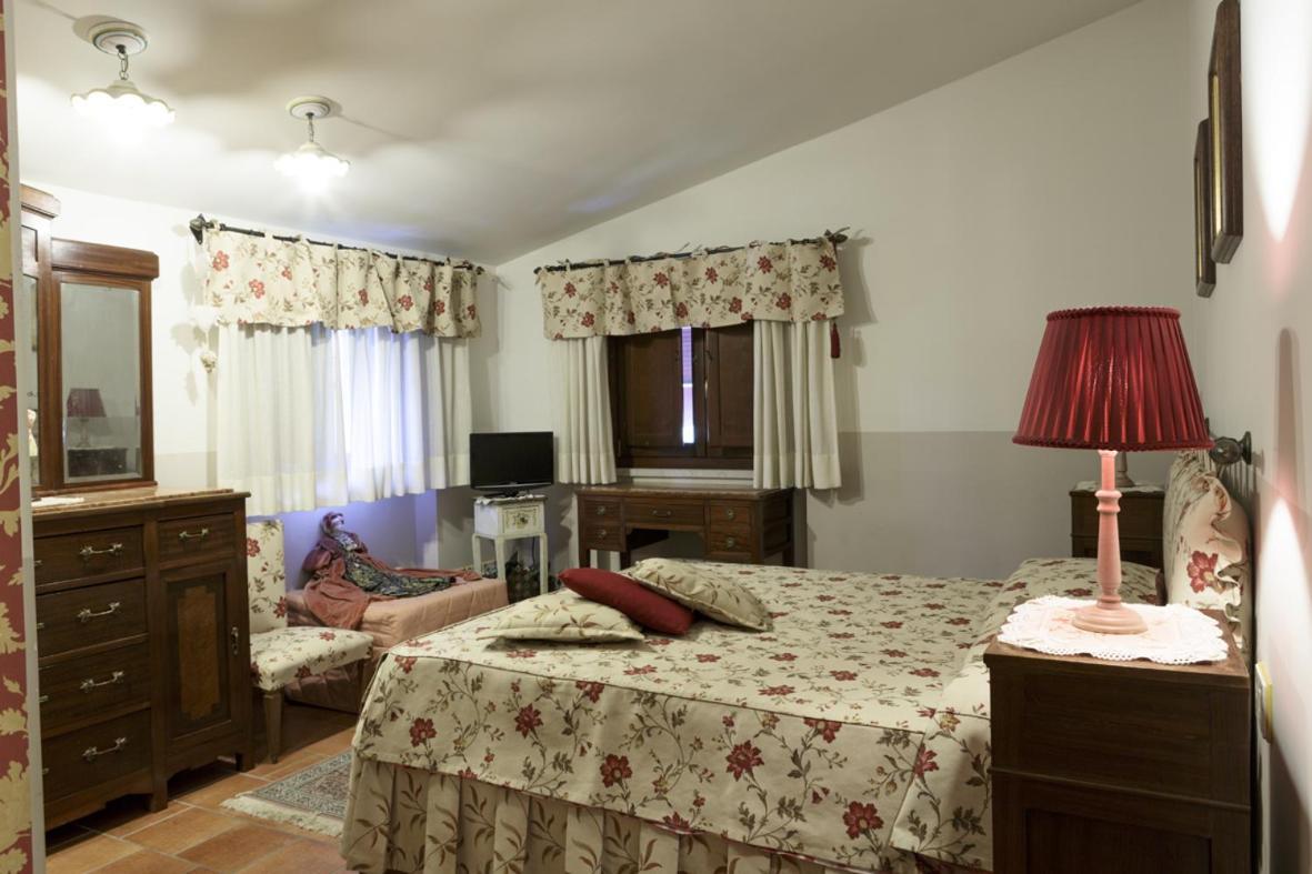 Bed and Breakfast Bosco D'Olmi Country House Sant'Andrea del Garigliano Exterior foto